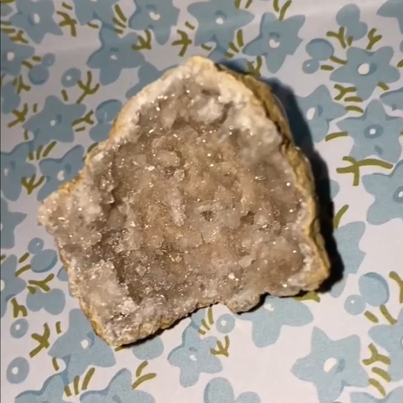 Self-Love Crystal Collection - Picture 9 of 13